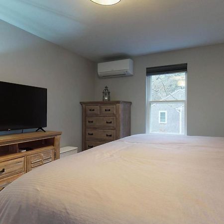 The Harwich House Villa Bagian luar foto
